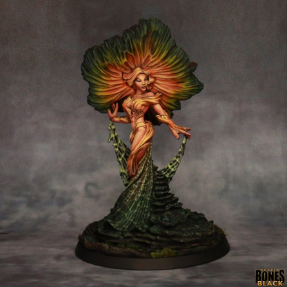 44288 Istimyd, Fungal Queen . a painted miniature 