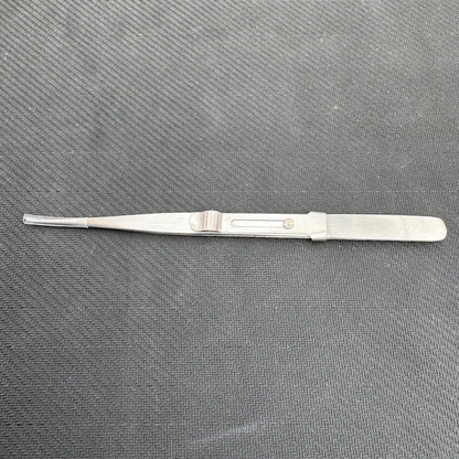 Side Lock Tweezer