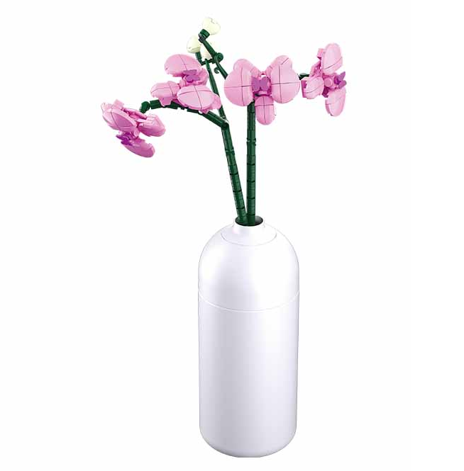 White vase with pink flowers on a white background. Sluban Butterfly Orchid brick kit