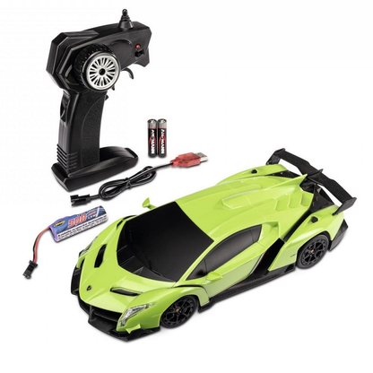arson Lamborghini Veneno – 1:24 Scale RC Car 2.4GHz RTR Green. Green toy car with remote control and batteries on a white background