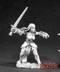 02403 Sister Candice Sculpted by Werner Klocke - reaper miniatures