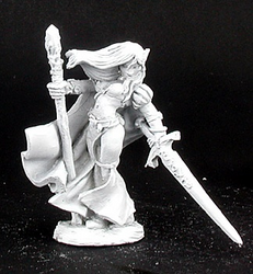 02967 - Alastriel, Elf Sorceress (Reaper DHL) :www.mightylancergames.co.uk