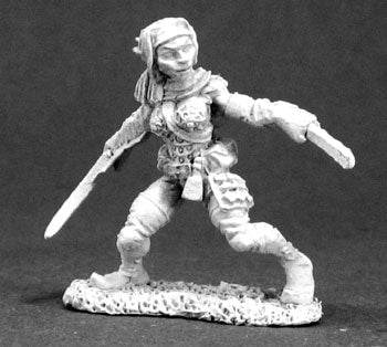 reaper miniatures 03285: Dynis, Female Elf Thief 