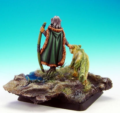 03401: Aeris, Female Elf Ranger and Panther