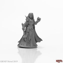03980 - Dark Elf Priestess (Reaper DHL) :www.mightylancergames.co.uk 