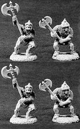 06027: Orcs w/2 H Weapons sculpt...