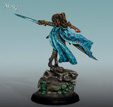 14311: Kassandra of the Blade sculpted by Werner Klocke, (rear) painted by Alexi Z