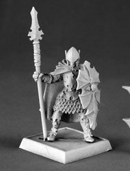Reaper Warlord 14581 - Oakhearth Warden: www.mightylancergames.co.uk