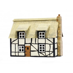Thatched Cottage OO/HO Scale - Dapol Kitmaster