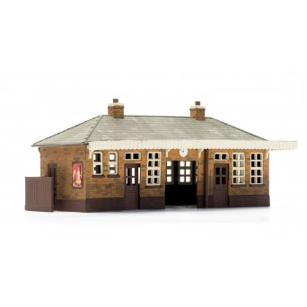 Booking Hall OO/HO Scale - Dapol Kitmaster