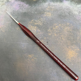 Rosemary & Co size 3/0 pure red sable brush has a wonderful matt burgundy handle with bulbus part