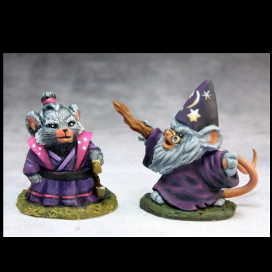 Reaper Miniatures 03742 Mousling Sorcerer & Samurai sculpted by Gene Van Horne from the dark heaven legends range of metal miniatures. 