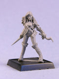 Reaper Pathfinder Miniatures - 60092 - Cleric of Calistra: www.mightylancergames.co.uk