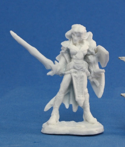 77070 - Aviriel Tellerion, Female Elf (Reaper Bones) :www.mightylancergames.co.uk