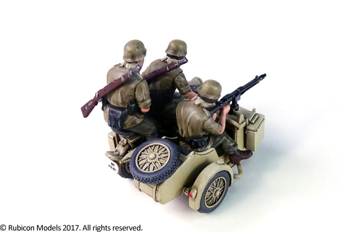 German Motorcycle R75 with Sidecar - North African Campaign (Rubicon 280052) :www.mightylancergames.co.uk