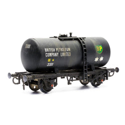 Kitmaster 20 Ton BP Tanker Wagon - Dapol