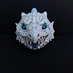 White Dragon Bauble With Light Blue Eyes -MrsMLG Prepainted