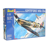 Revell 1:32 Supermarine Spitfire...
