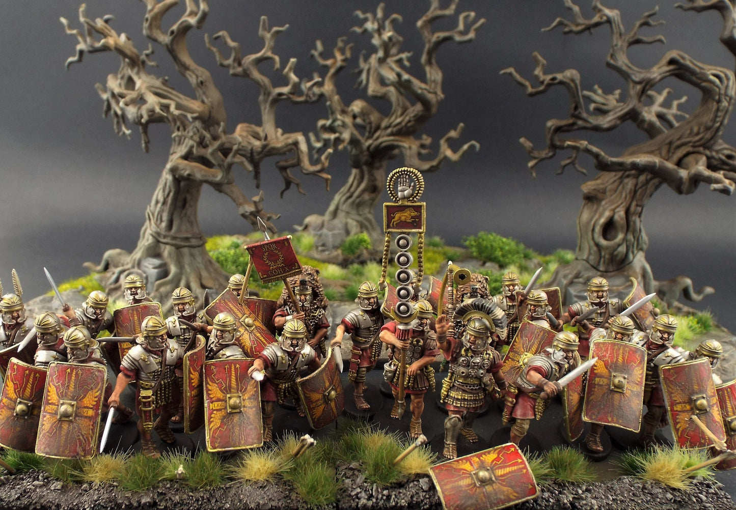 Early Imperial Roman Legionaries Attacking - Victrix - VXA026
