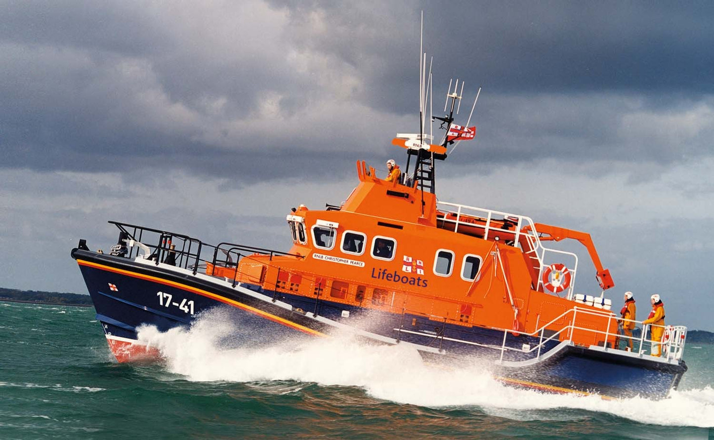 RNLI Severn Class Lifeboat - A07280- Airfix -1:72