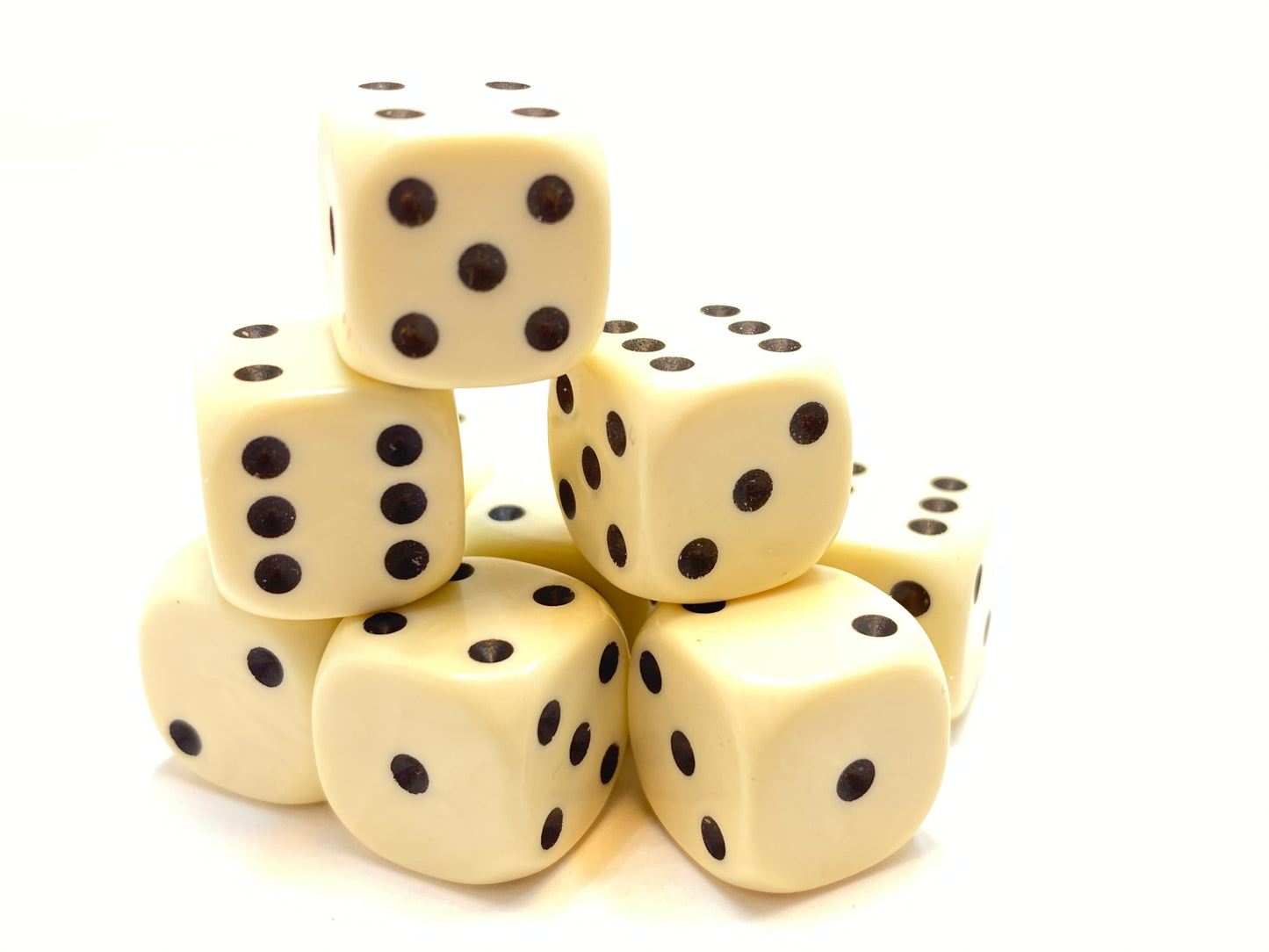 Ivory - 10 x 14mm D6 (14ID6)