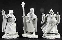 02950 - Townsfolk VII Clergy (DHL Reaper Metals)