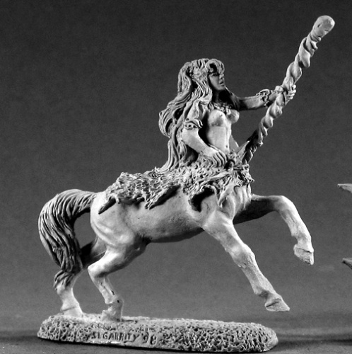 Reaper DHL 02230: Gwyneth Roanmane by Sandra Garrity: www.mightylancergames.co.uk