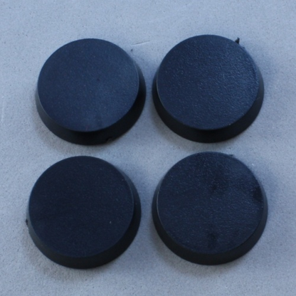 25 Pack of 20mm Round Plastic Flat Top Base